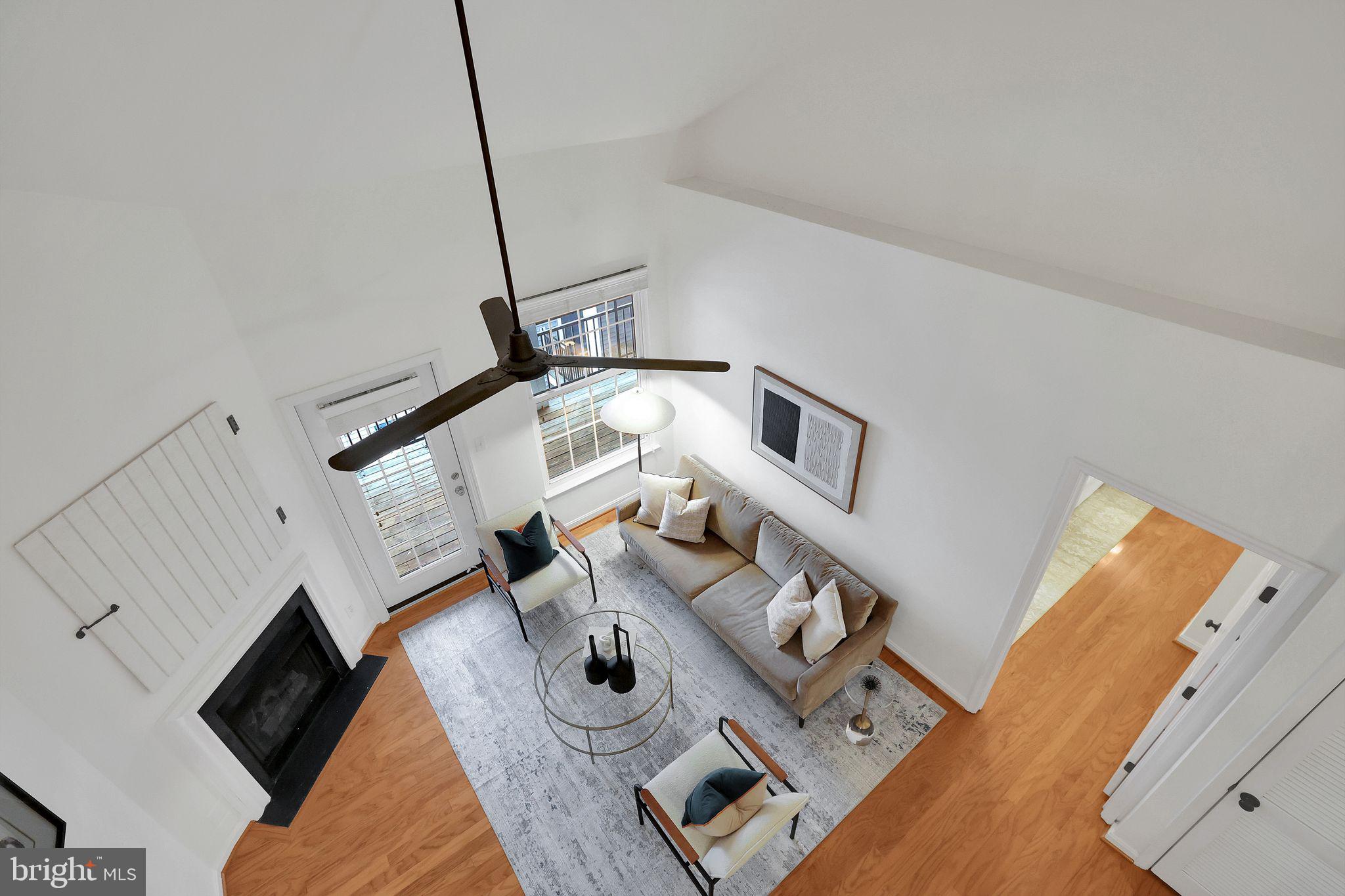 46604 Ellicott Sq #300