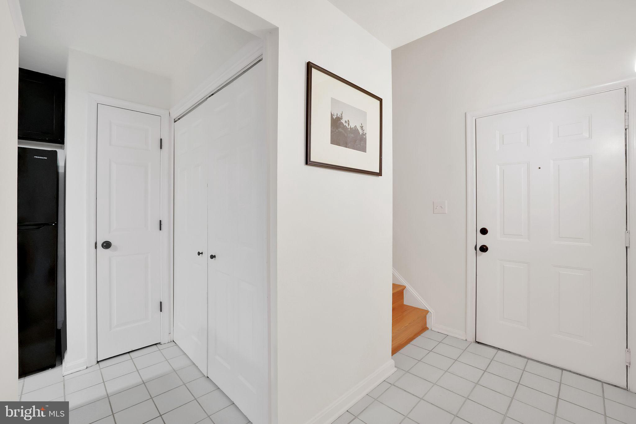 46604 Ellicott Sq #300