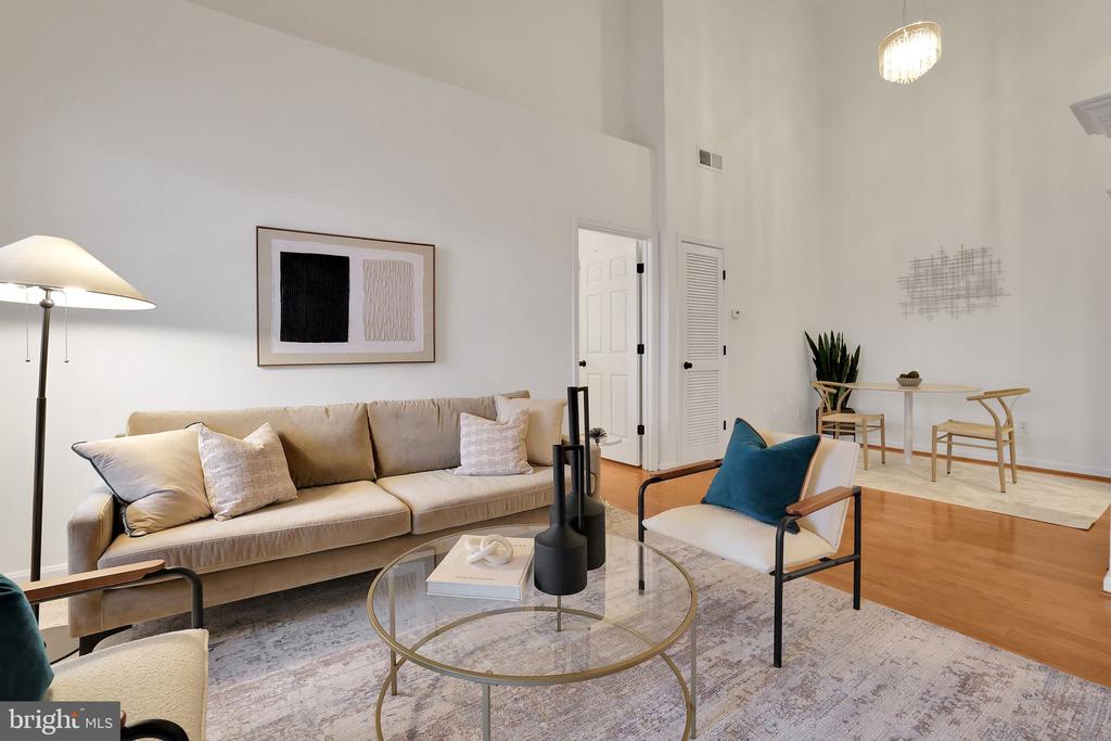 46604 Ellicott Sq #300