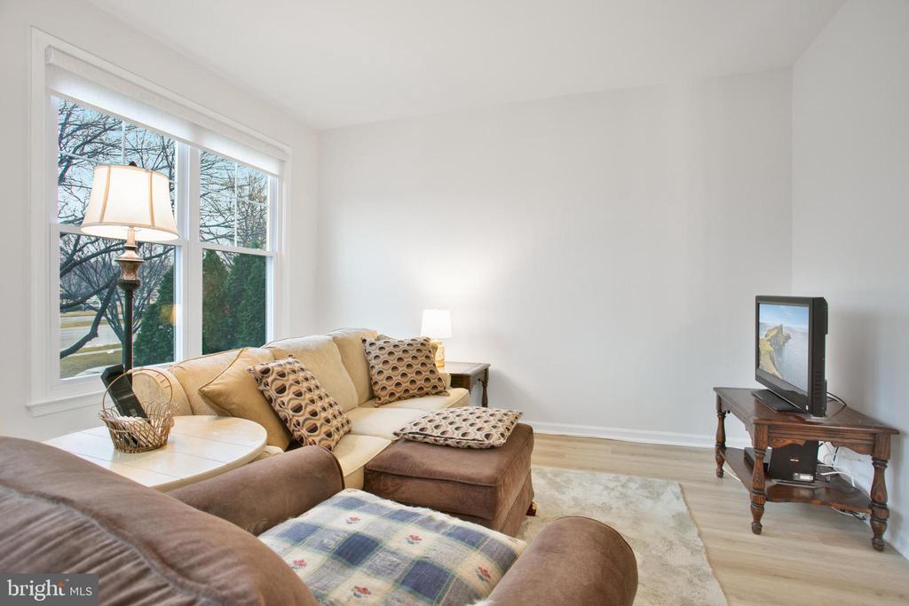 25320 ASHBURY DRIVE