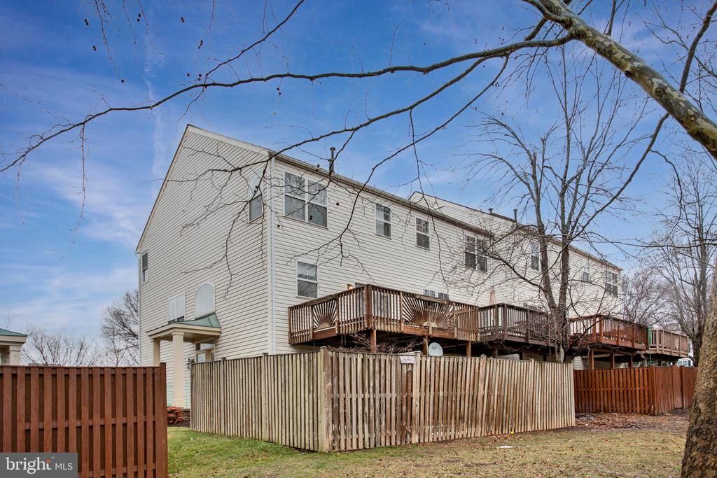 25320 ASHBURY DRIVE