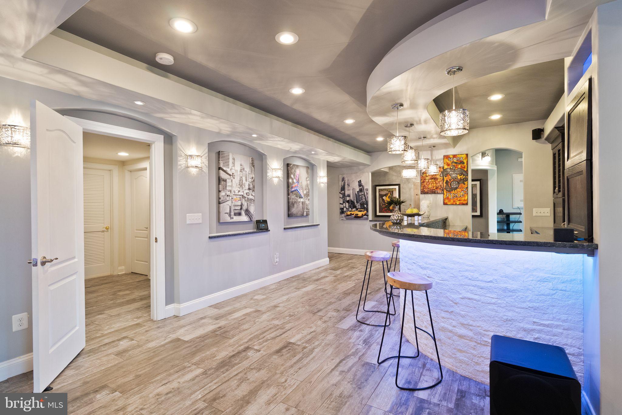 18971 KIPHEART DRIVE