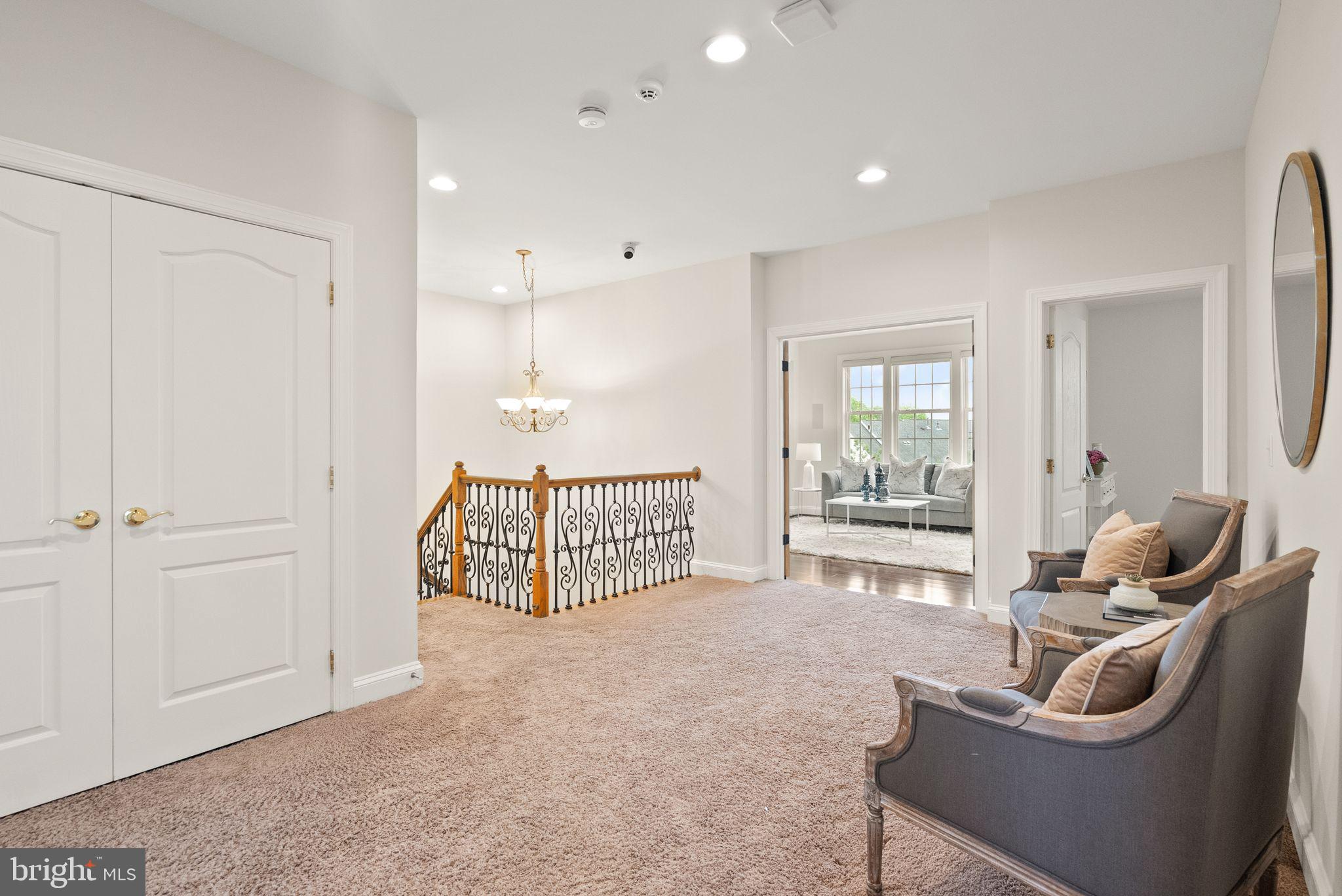 18971 KIPHEART DRIVE