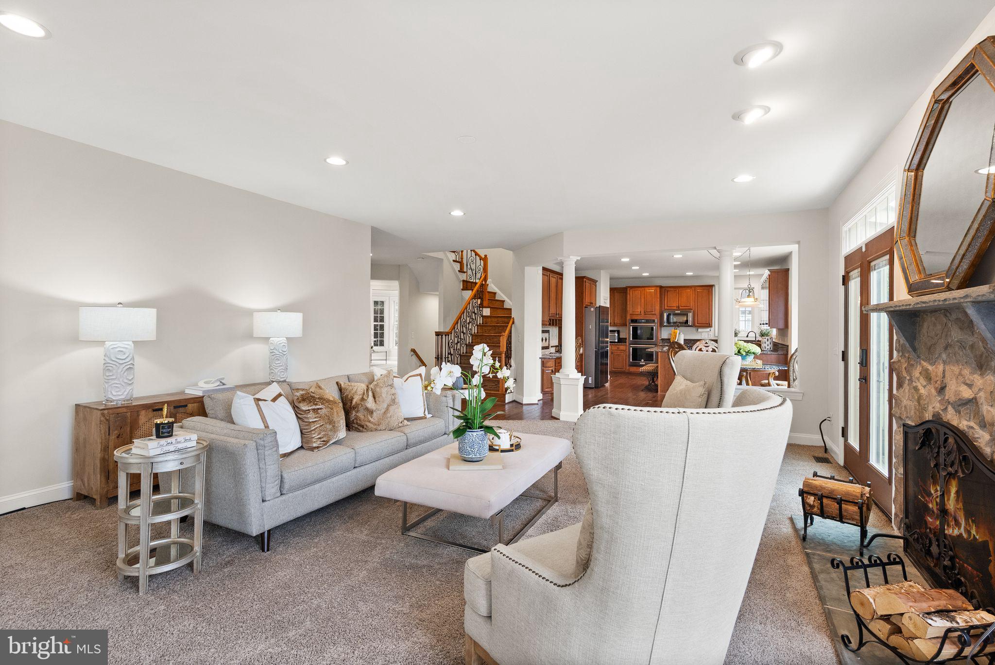 18971 KIPHEART DRIVE