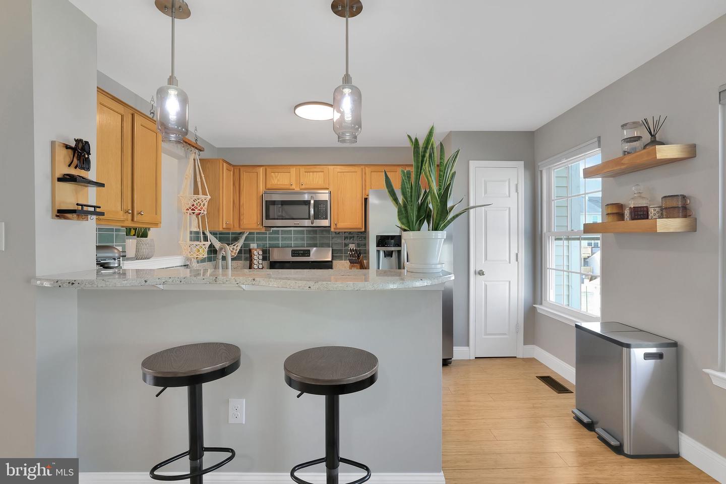 22952 Regent Ter