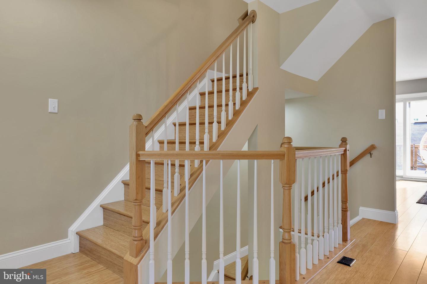 22952 Regent Ter