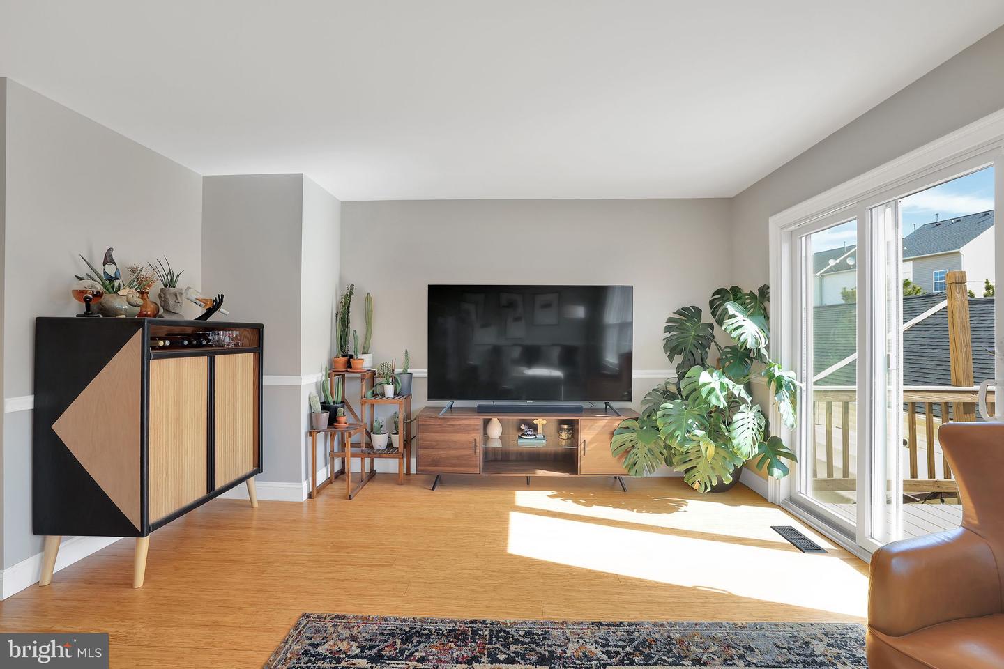 22952 Regent Ter