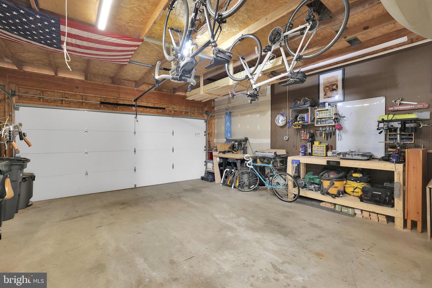 22952 Regent Ter