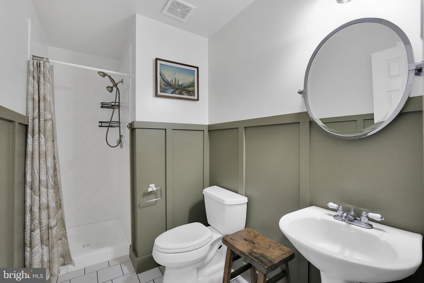 22952 Regent Ter