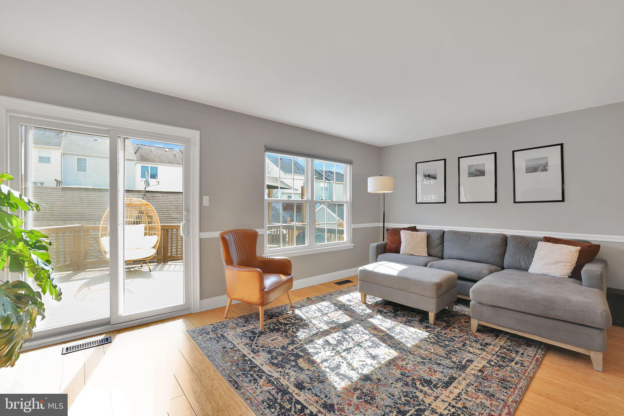 22952 Regent Ter