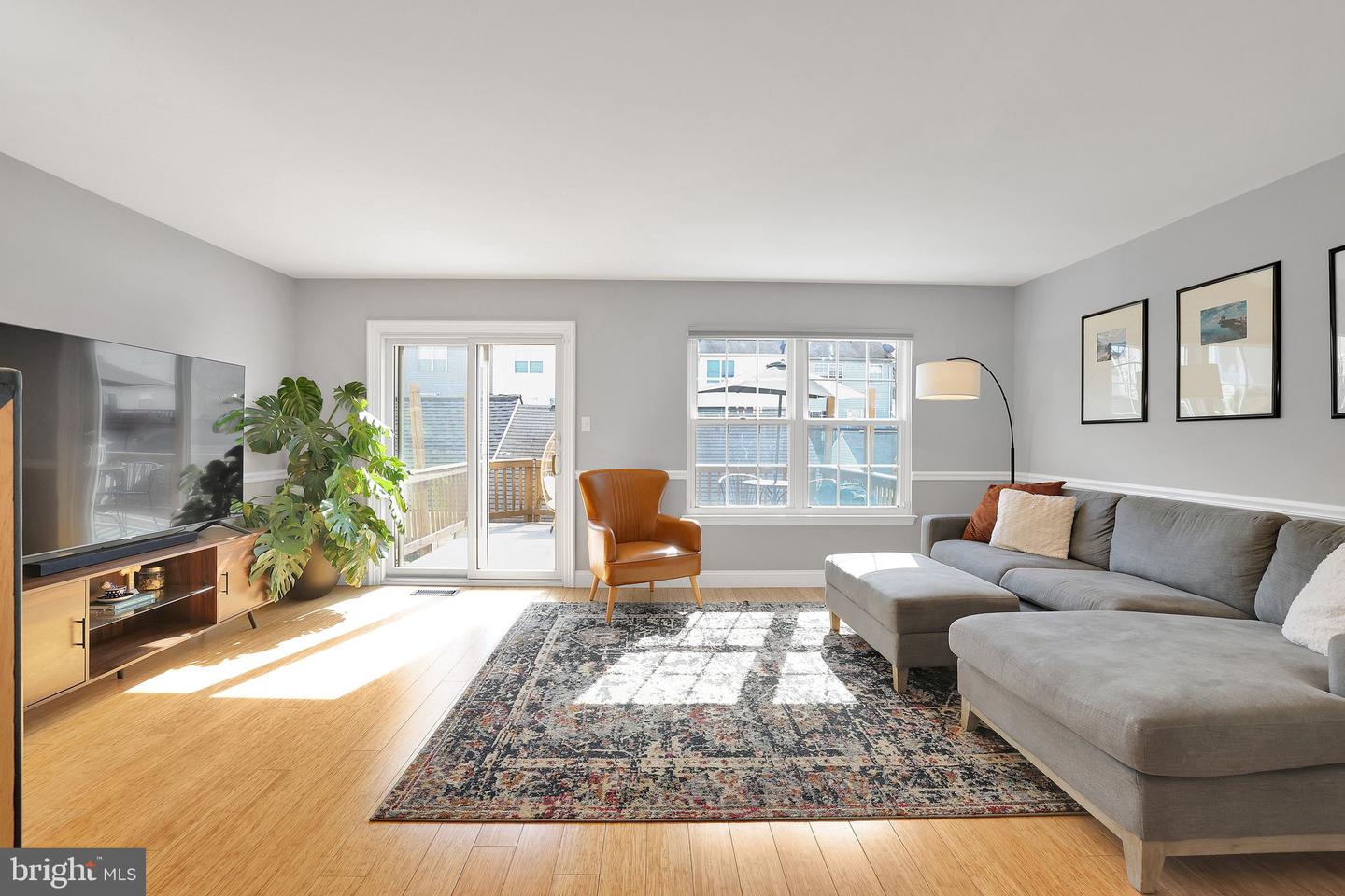 22952 Regent Ter