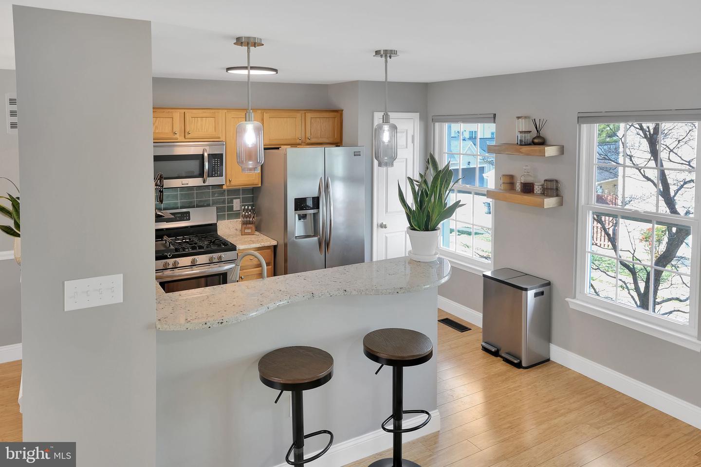 22952 Regent Ter