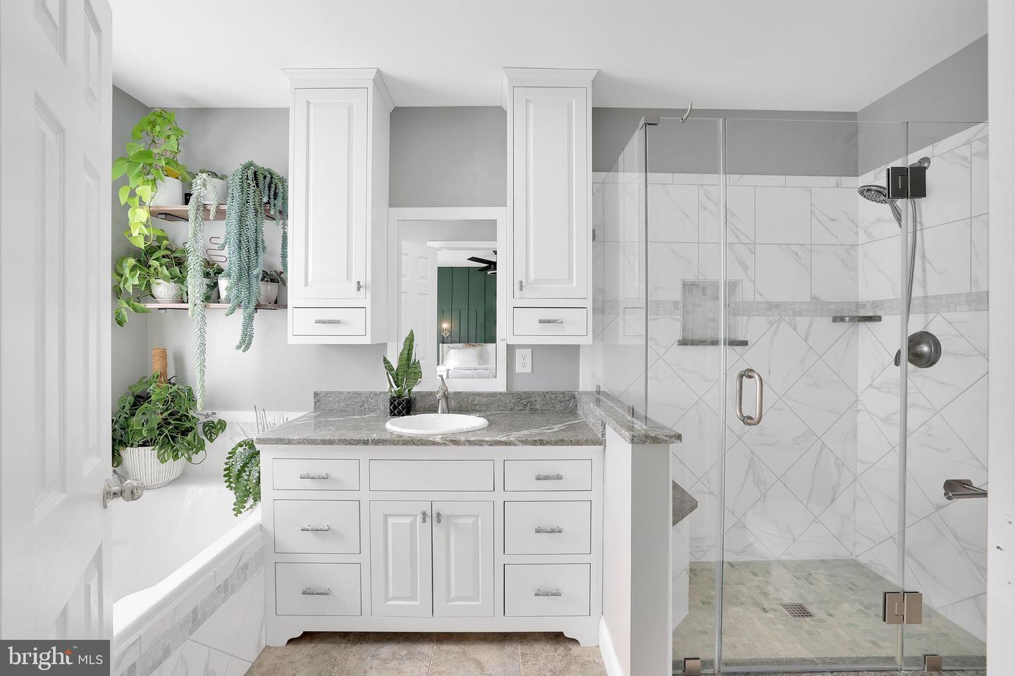 22952 Regent Ter