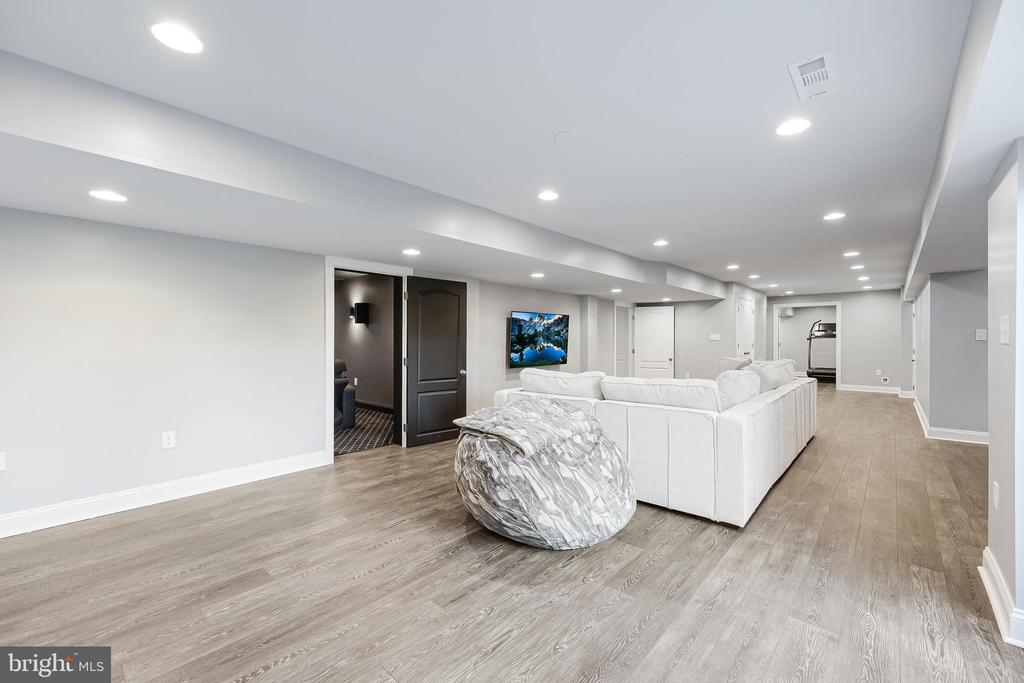 17937 MANASSAS GAP COURT