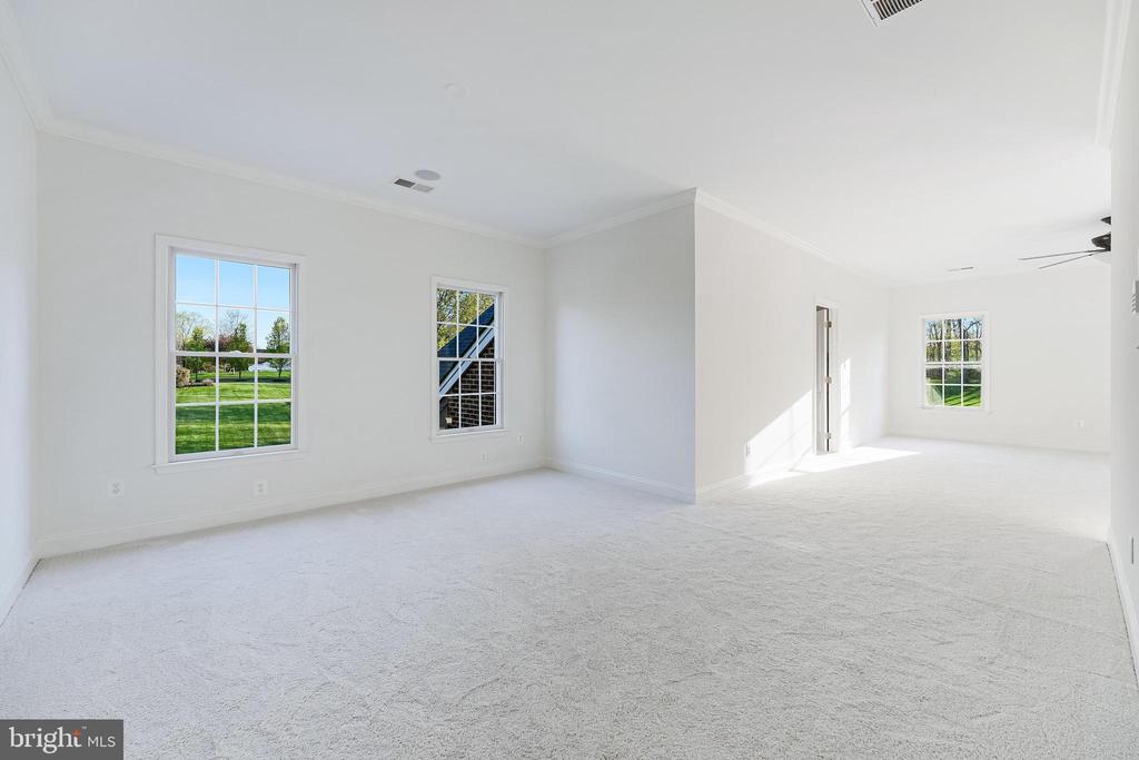 17937 MANASSAS GAP COURT