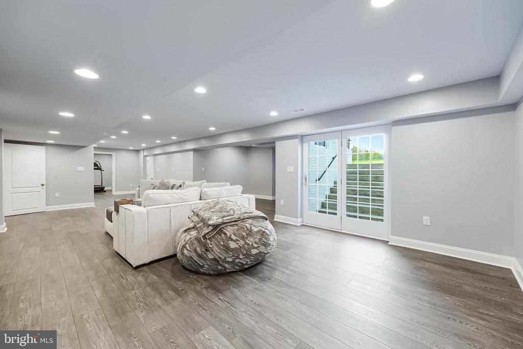 17937 MANASSAS GAP COURT