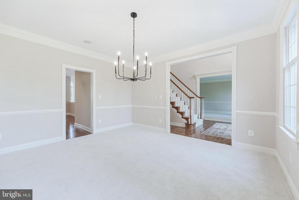17937 MANASSAS GAP COURT