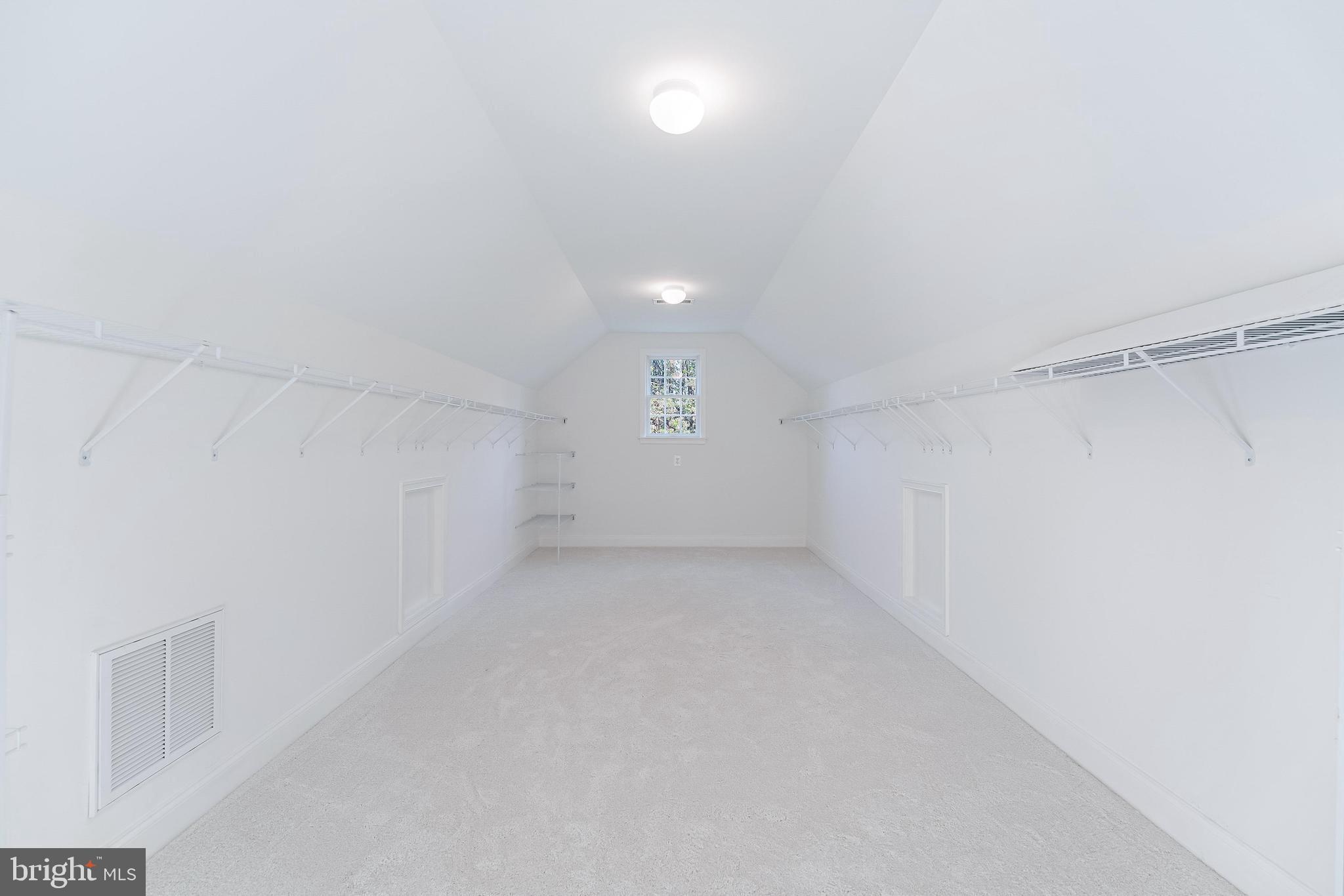 17937 MANASSAS GAP COURT