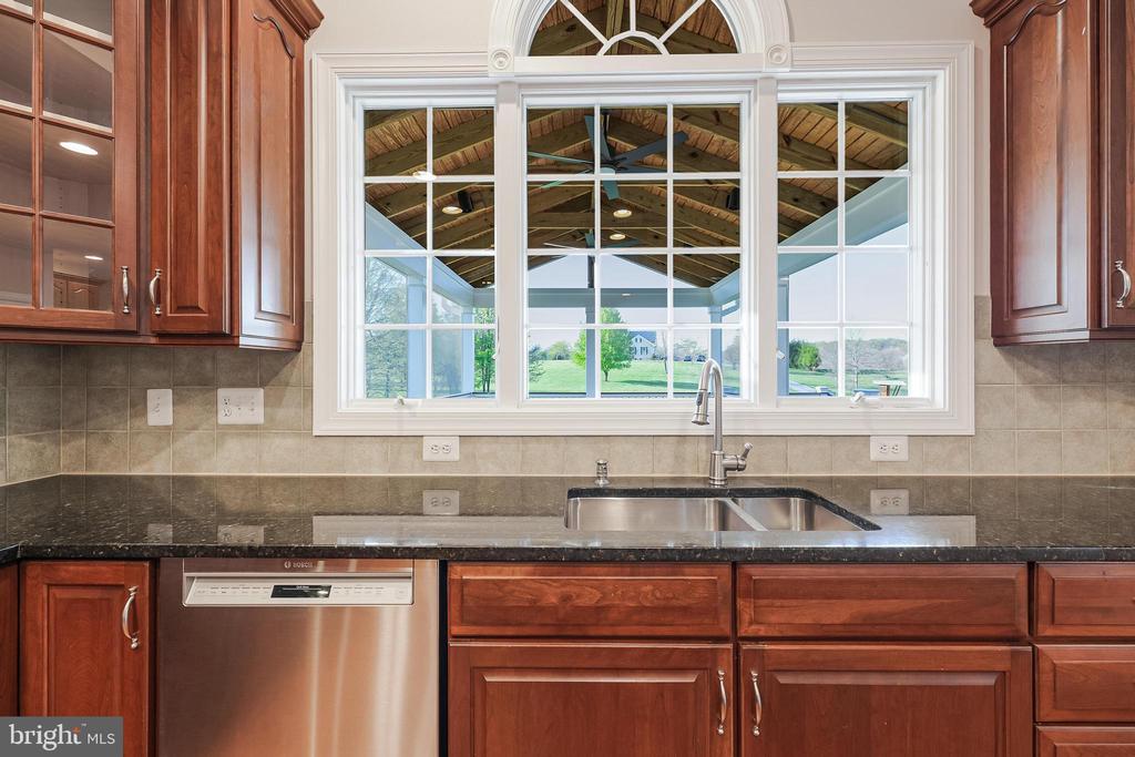 17937 MANASSAS GAP COURT