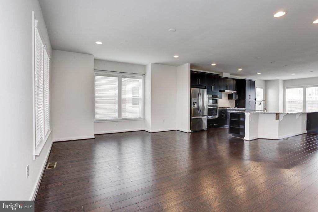 19978 ABRAM TERRACE