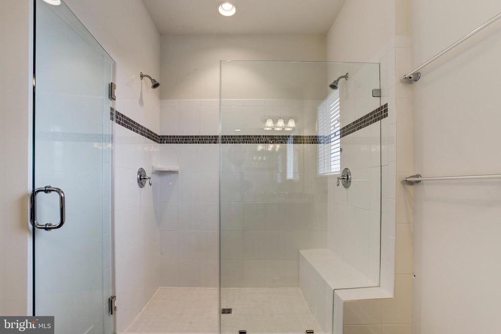19978 ABRAM TERRACE