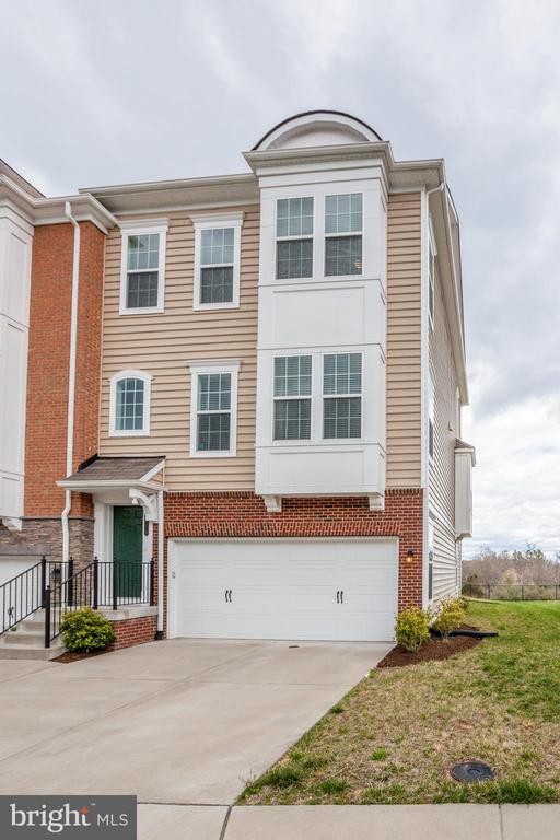 19978 ABRAM TERRACE