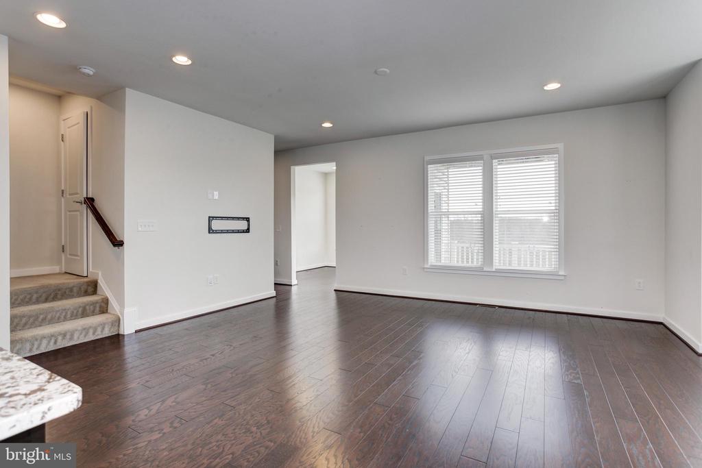 19978 ABRAM TERRACE