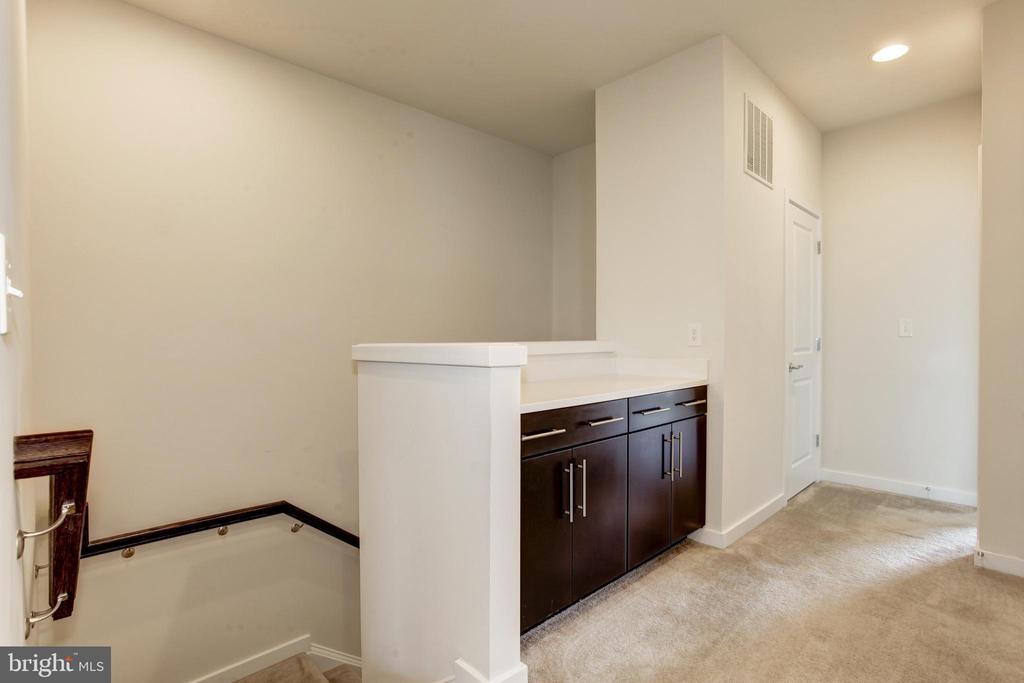 19978 ABRAM TERRACE