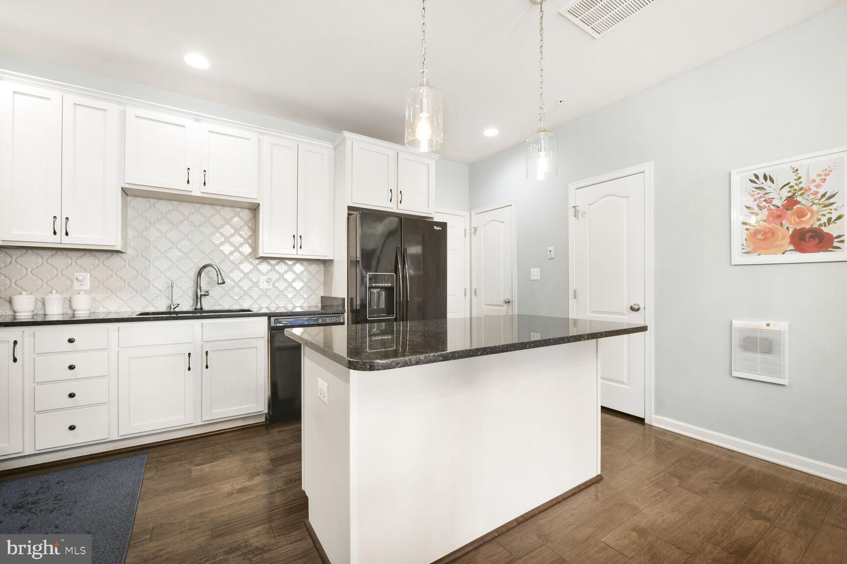 43037 Clarks Mill Ter