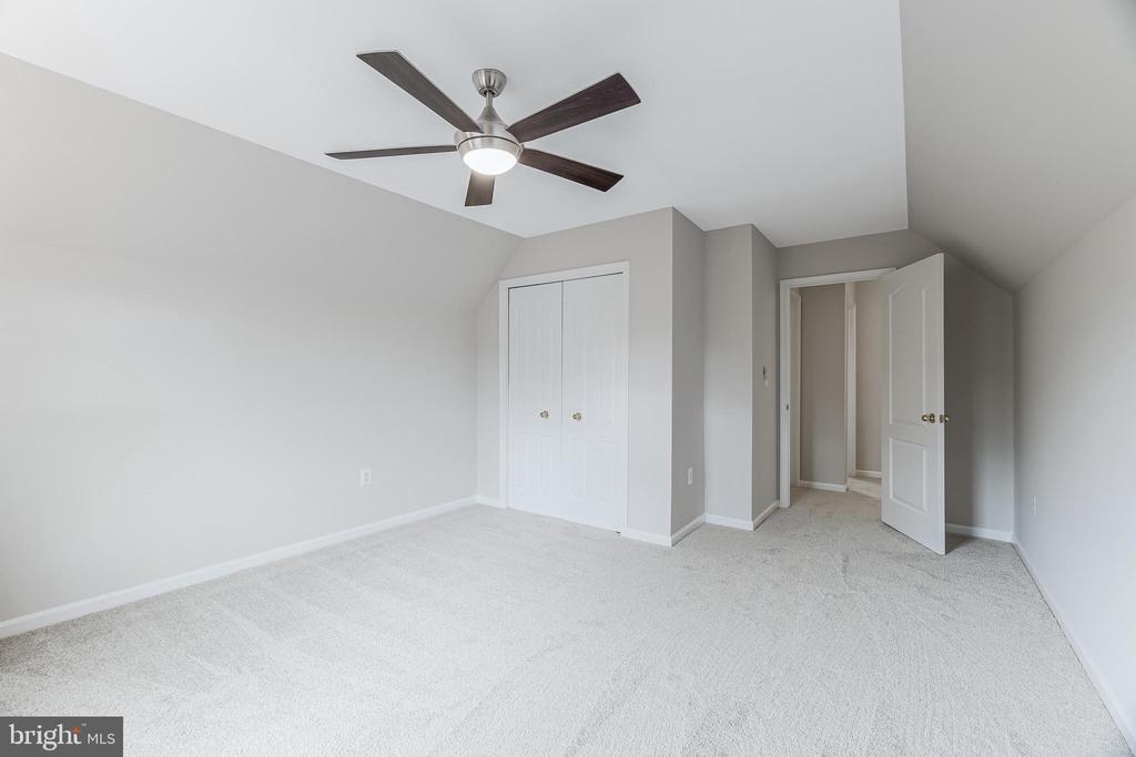 43207 CEDAR GLEN TERRACE