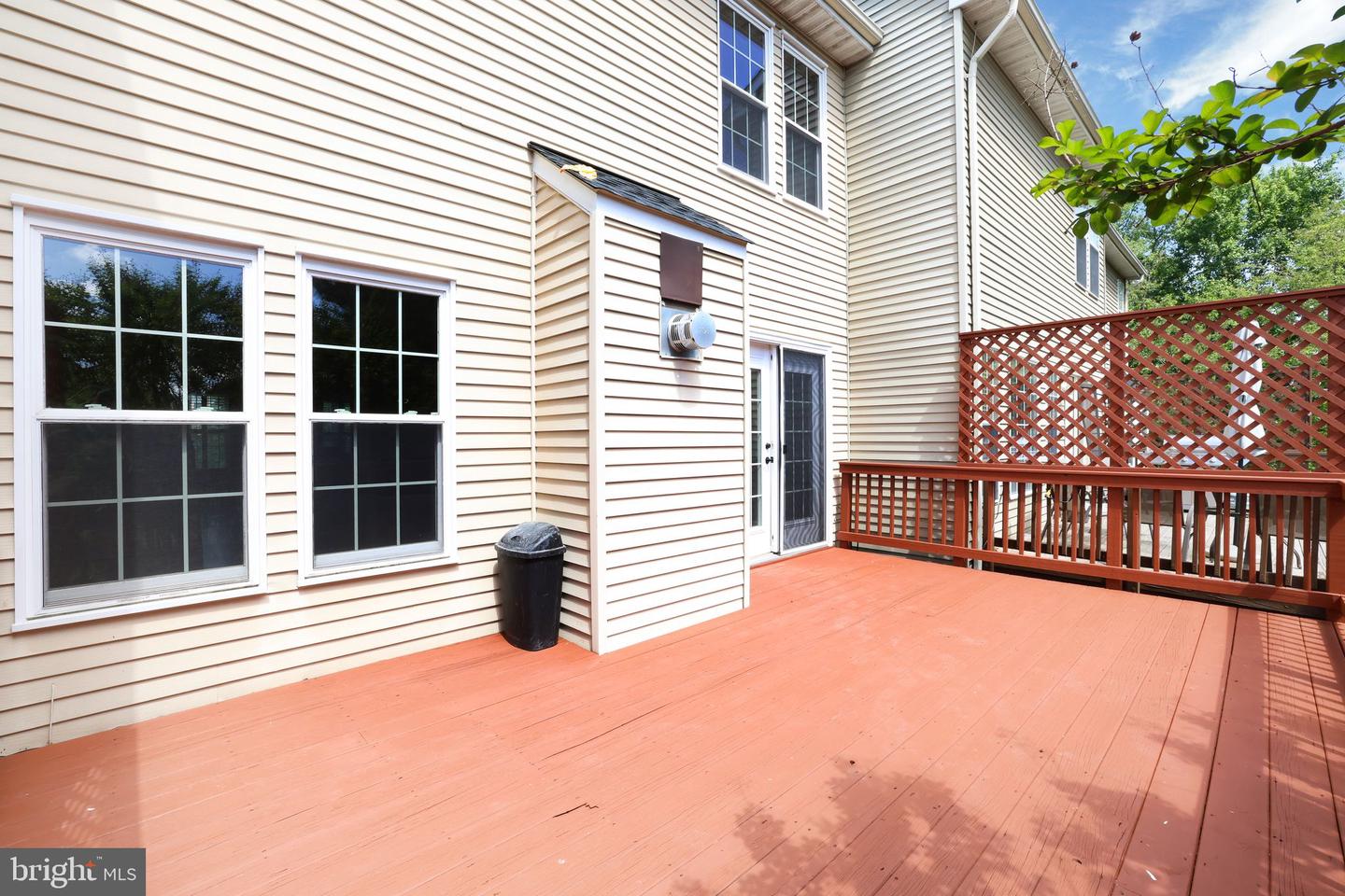 20962 Martingale Sq