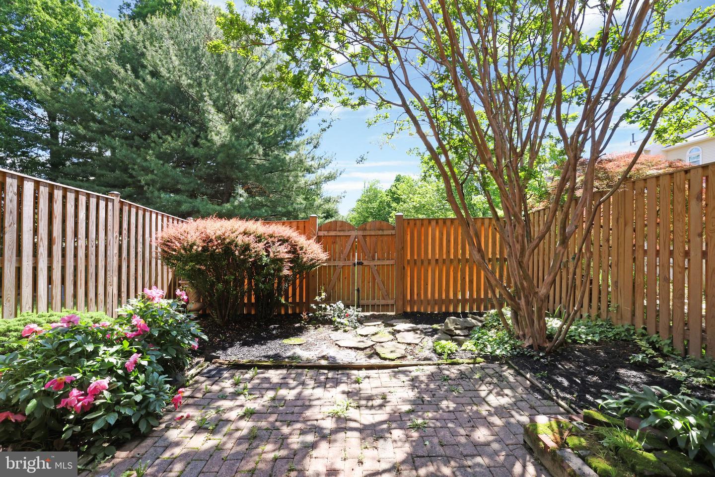20962 Martingale Sq