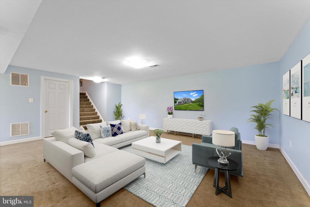 17760 JULIE ANN COURT
