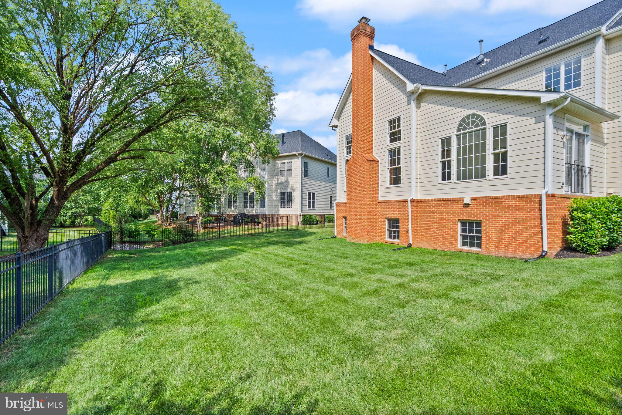 19339 MILL DAM PLACE