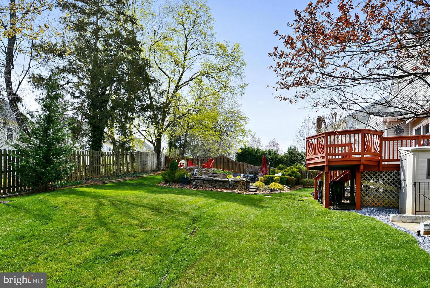 302 RIDING TRAIL COURT NW