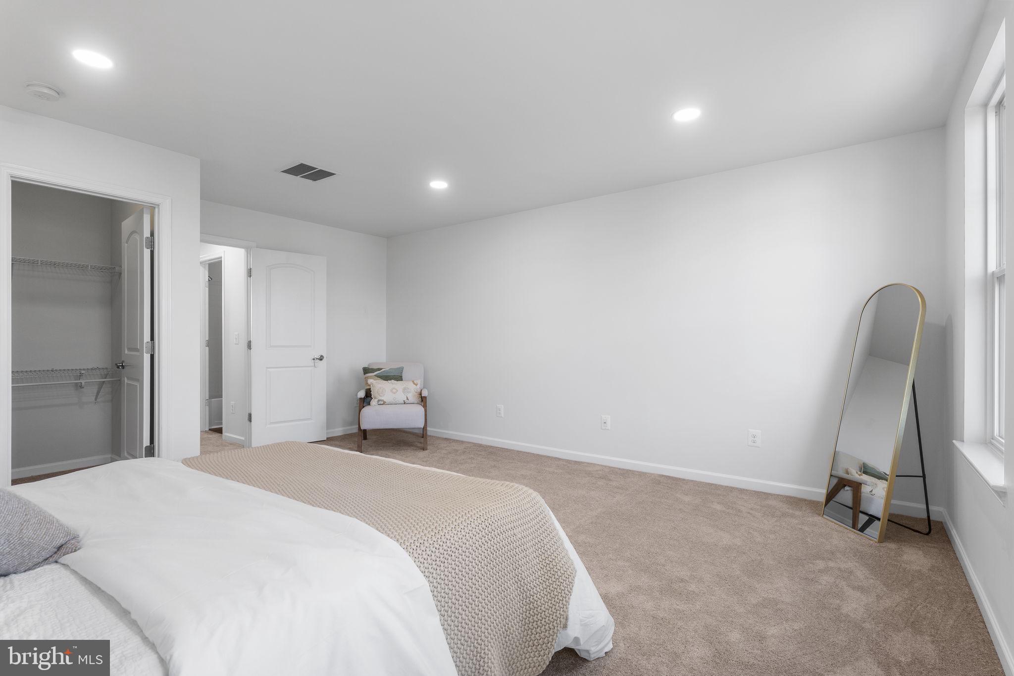 43915 EASTGATE VIEW DRIVE