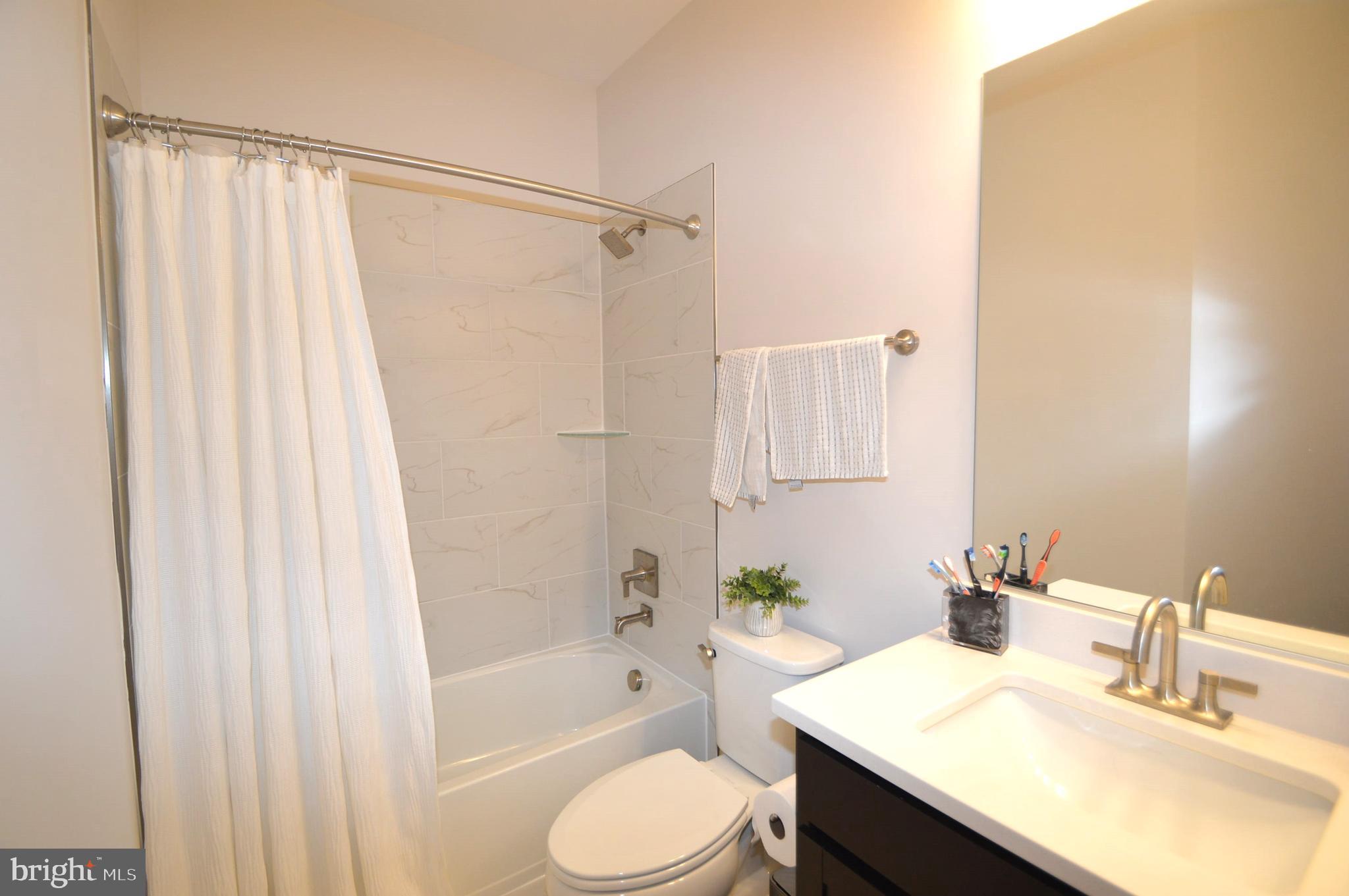 22790 TAWNY PINE SQUARE