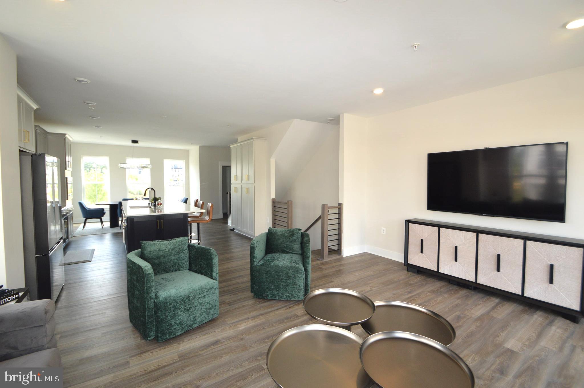 22790 TAWNY PINE SQUARE