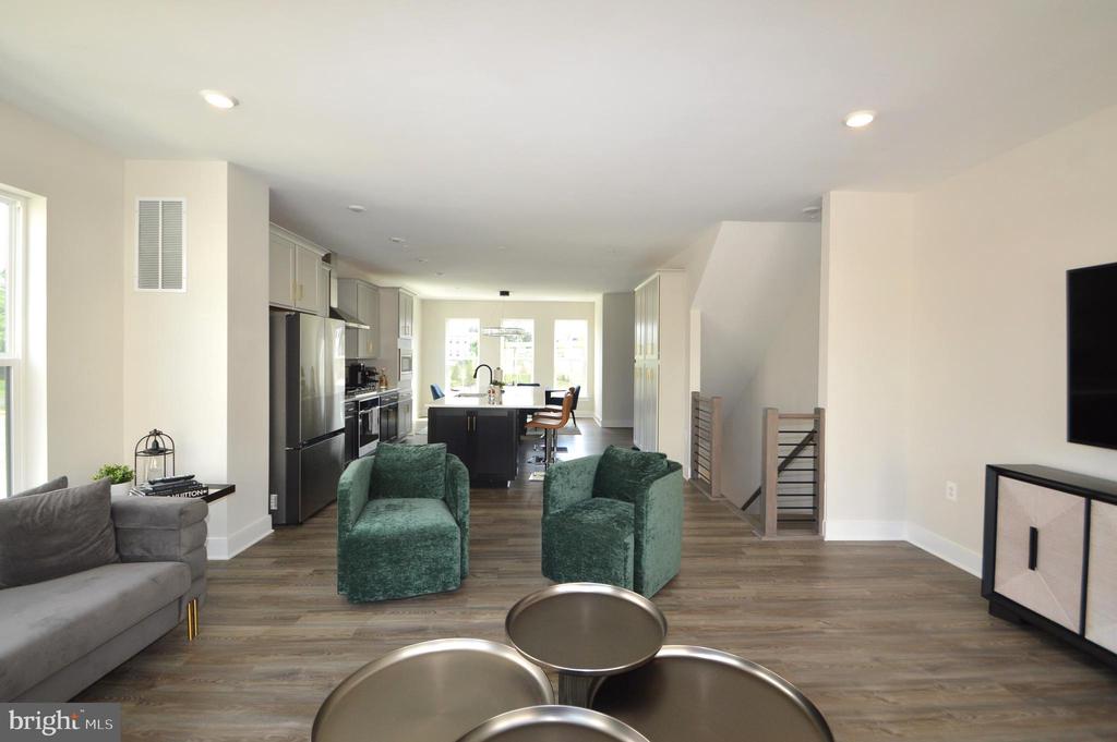 22790 TAWNY PINE SQUARE