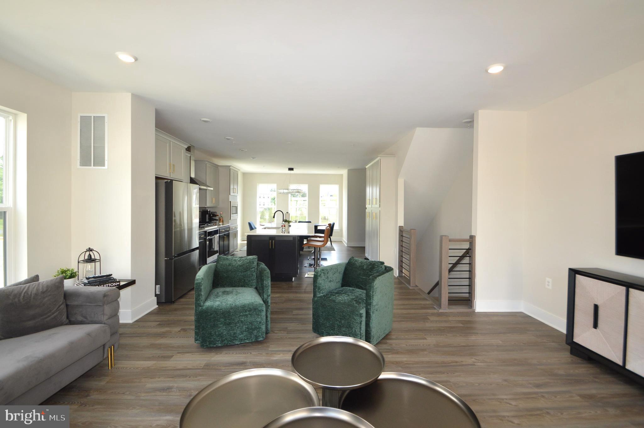 22790 TAWNY PINE SQUARE