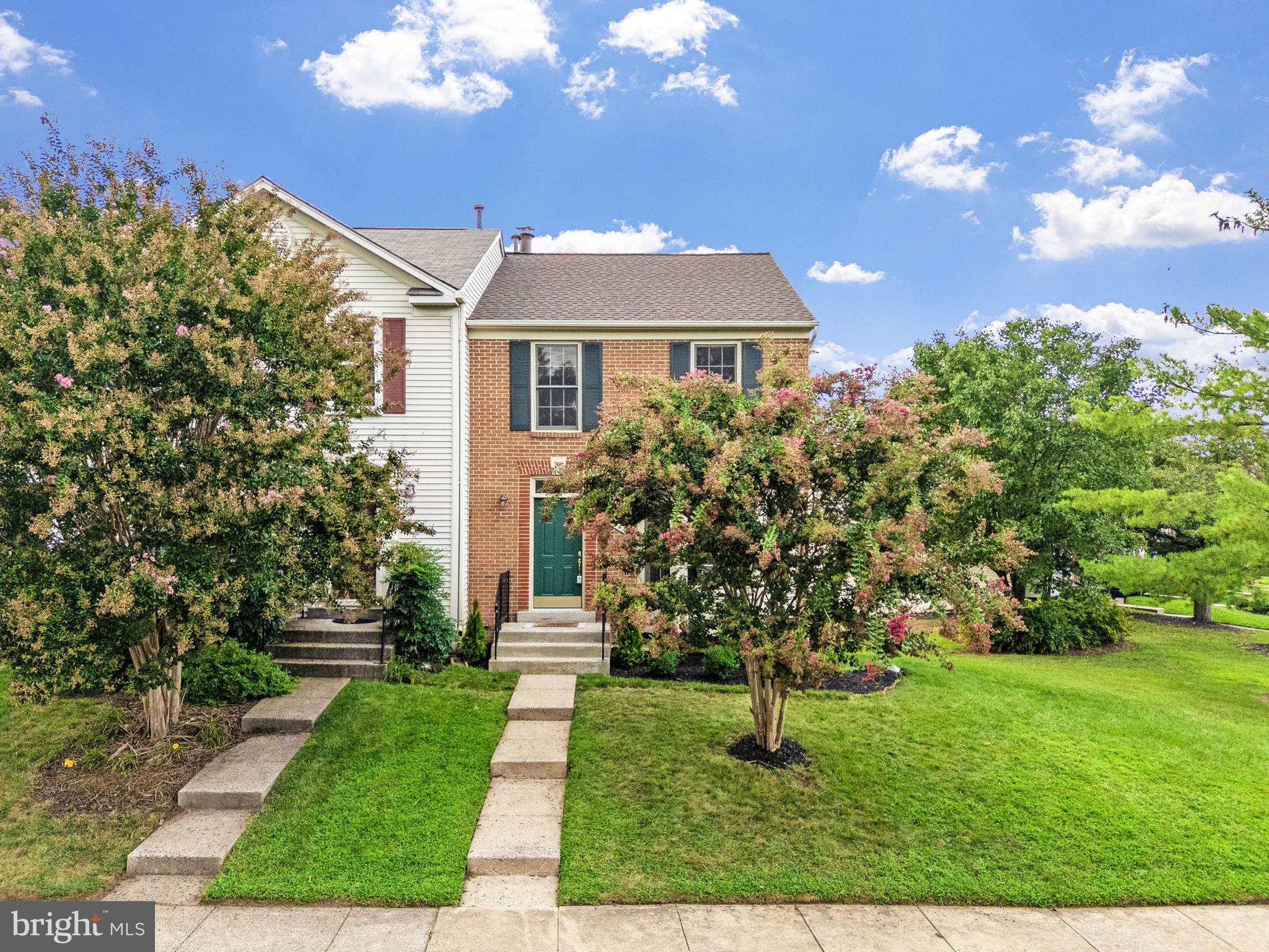 21232 HEDGEROW TERRACE