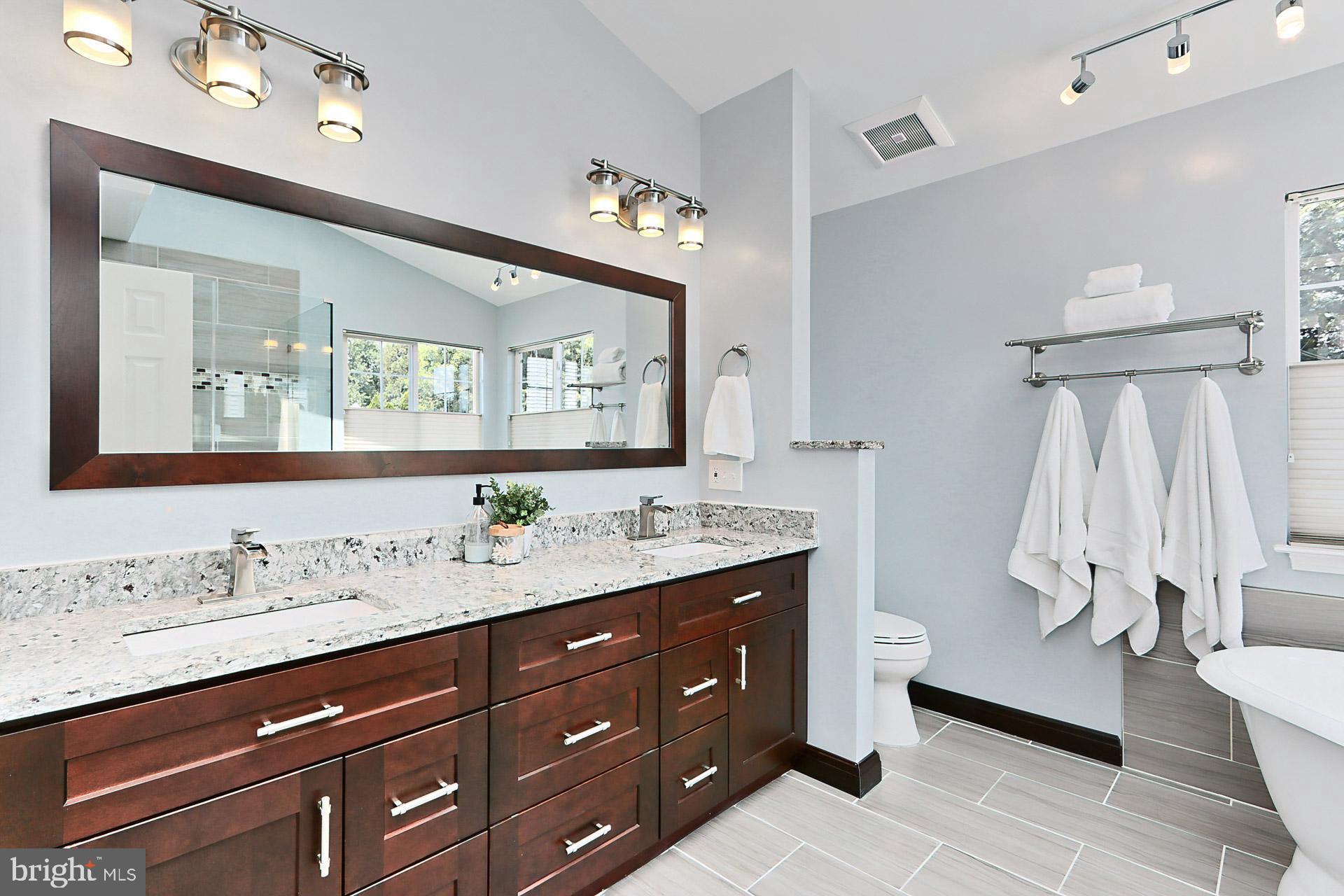 43820 LAUREL RIDGE DRIVE