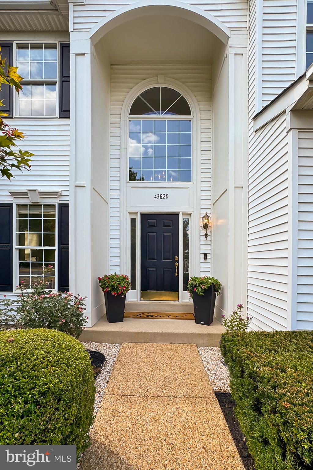 43820 LAUREL RIDGE DRIVE