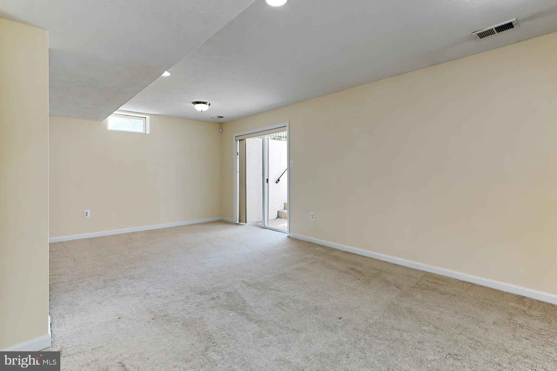 43820 LAUREL RIDGE DRIVE