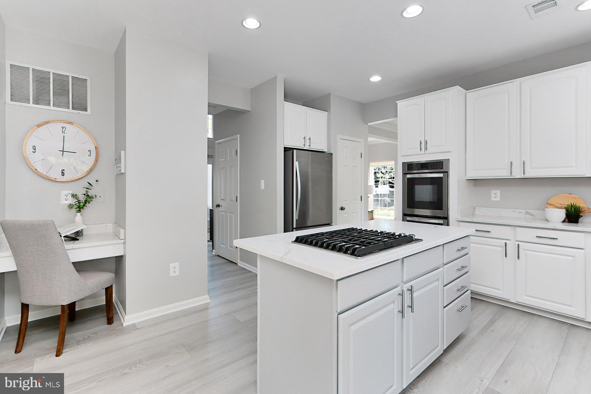 43820 LAUREL RIDGE DRIVE