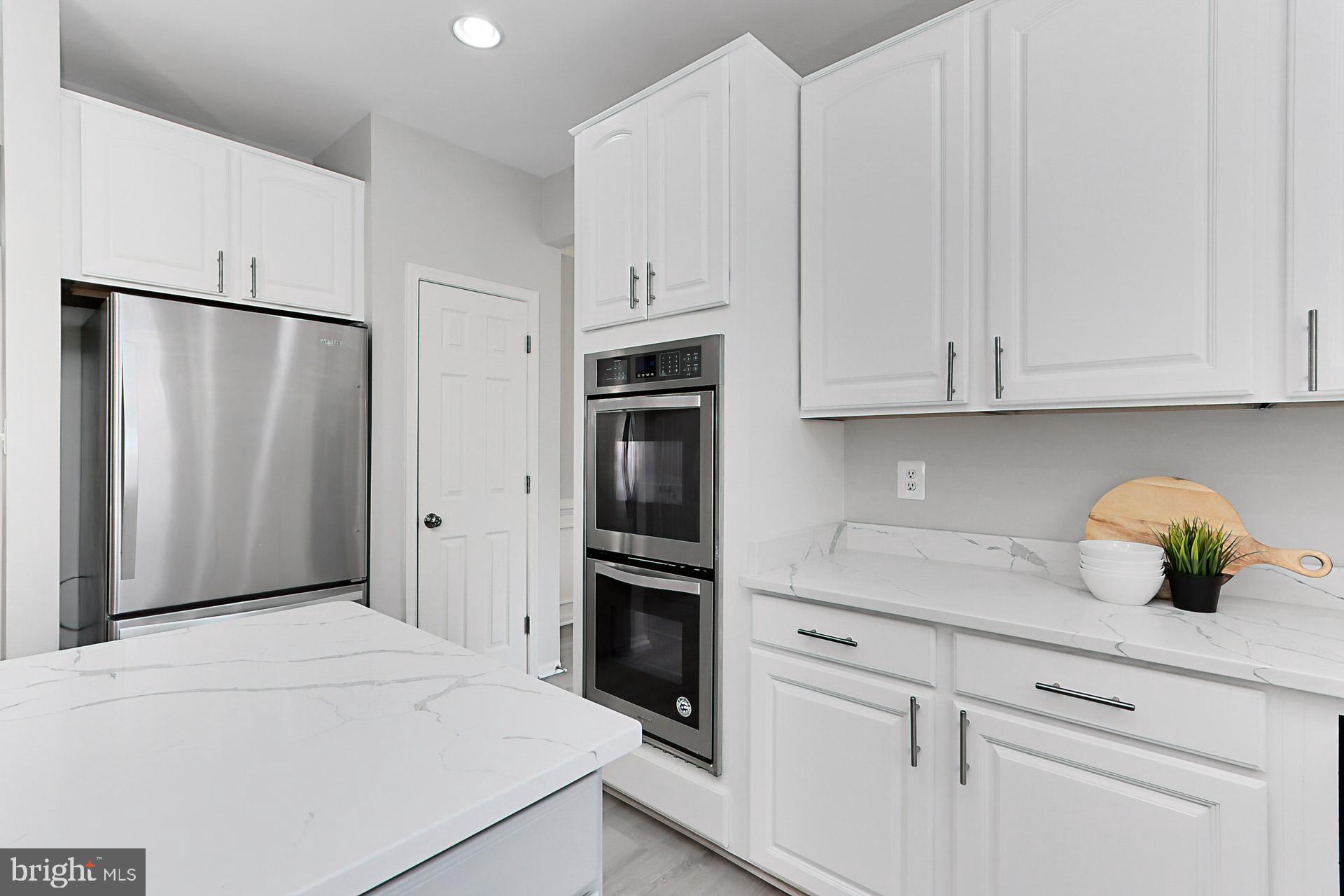 43820 LAUREL RIDGE DRIVE