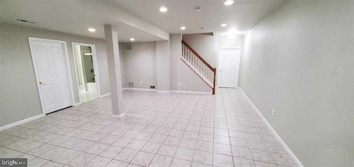 20153 VALHALLA SQUARE