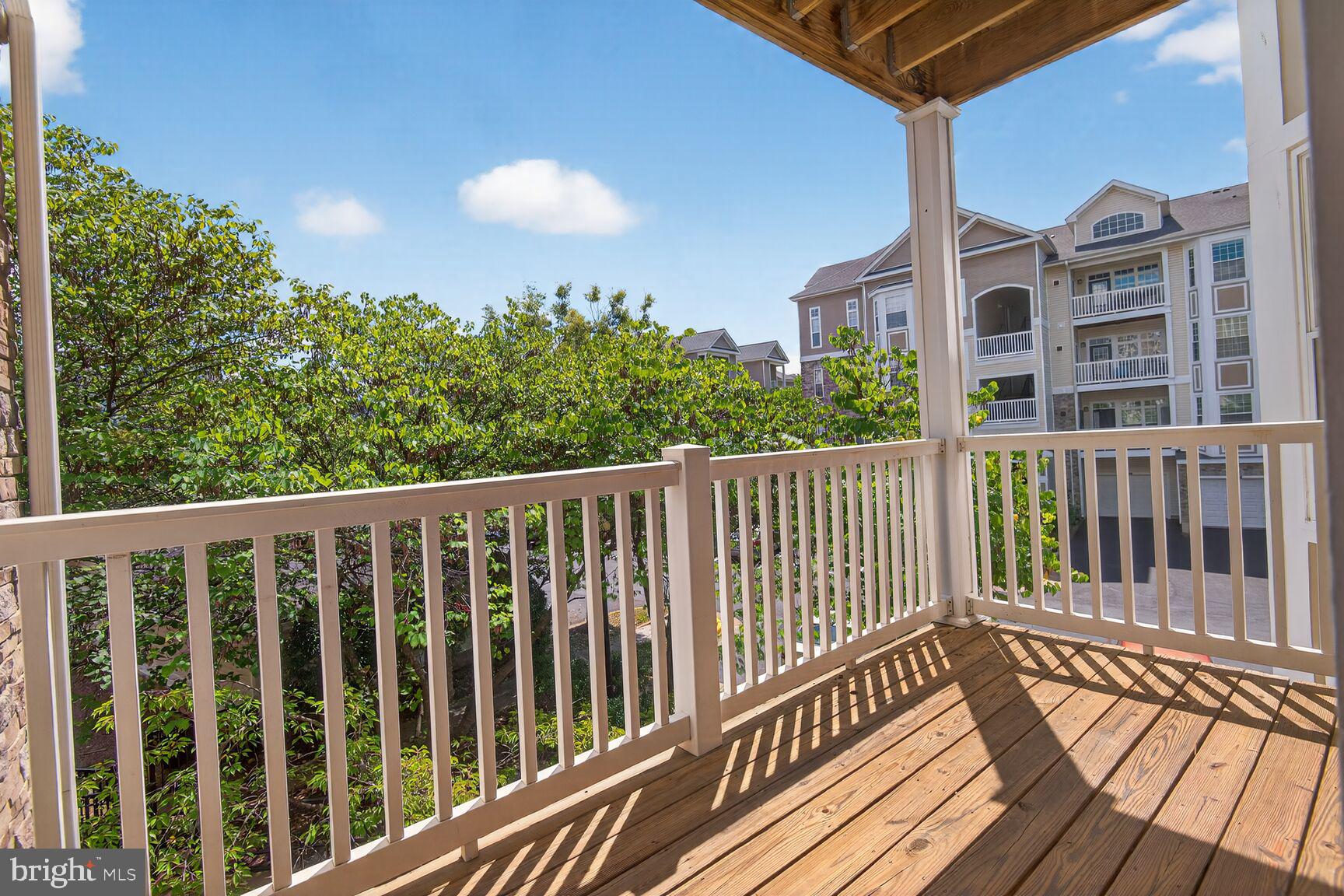 503 SUNSET VIEW TERRACE SE 208