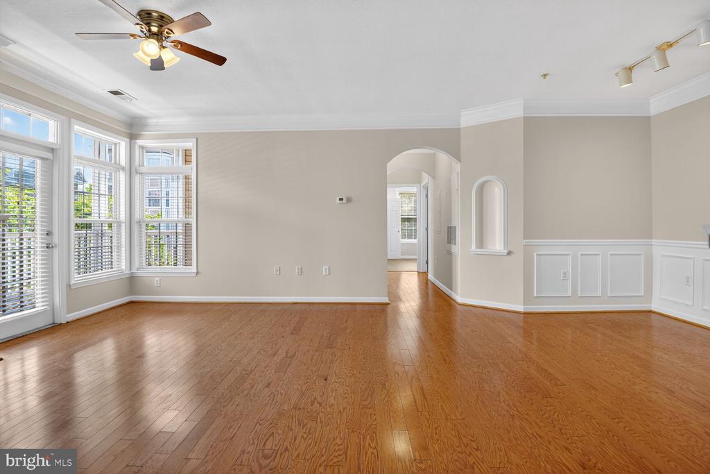 503 SUNSET VIEW TERRACE SE 208
