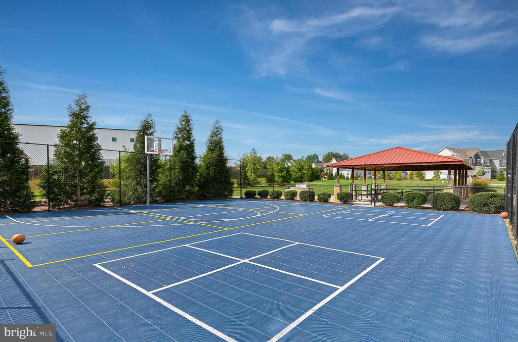 604 SAVILE ROW TERRACE